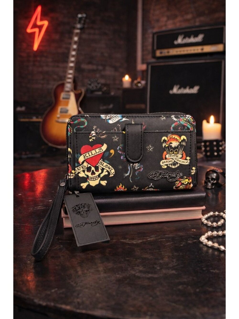 New Black ED HARDY Rocker Hearts & Skulls Wristlet Wwallet Purse Bag